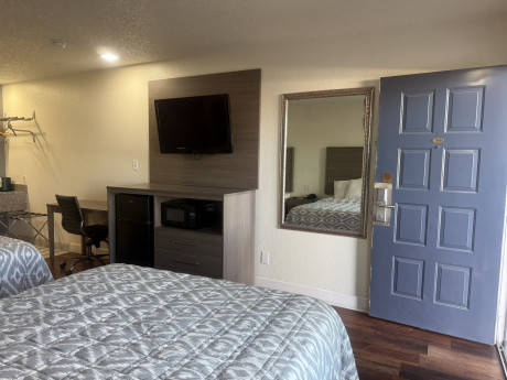 Lockhart Inn - Guest Room